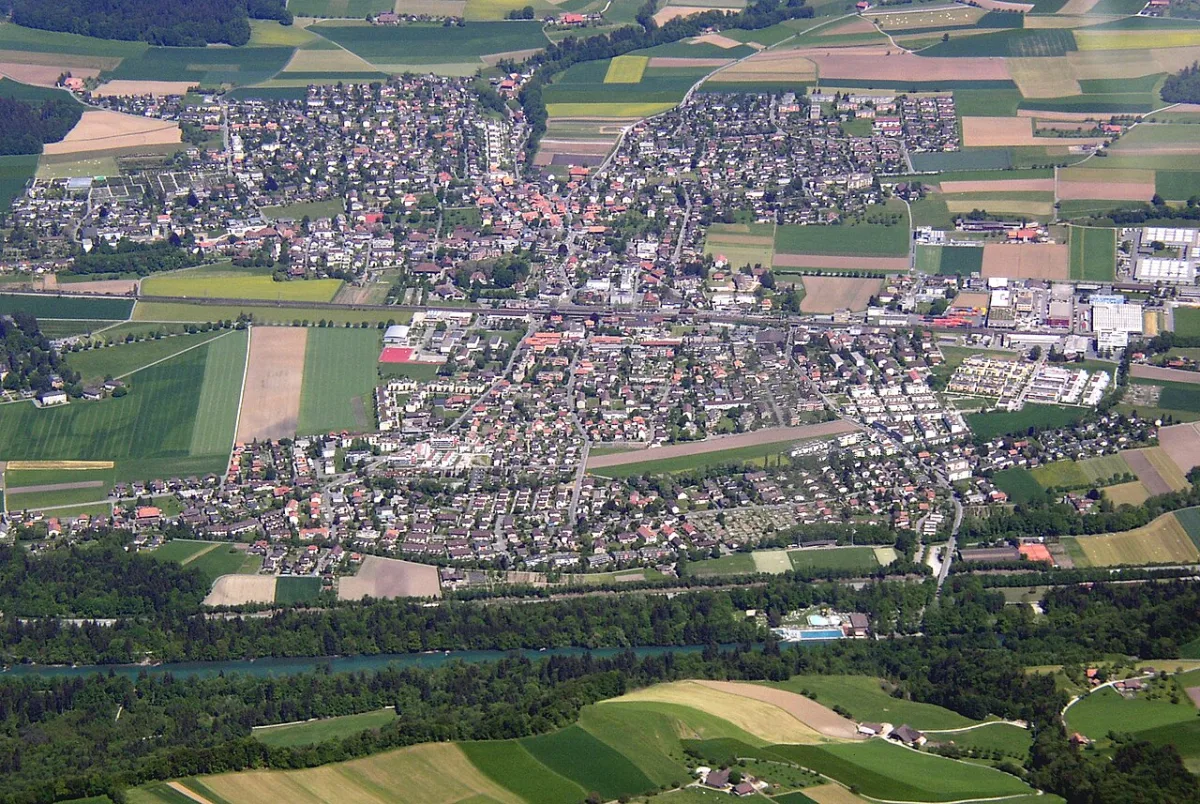 Photovoltaik-Anlage auf einem Haus in Münsingen
